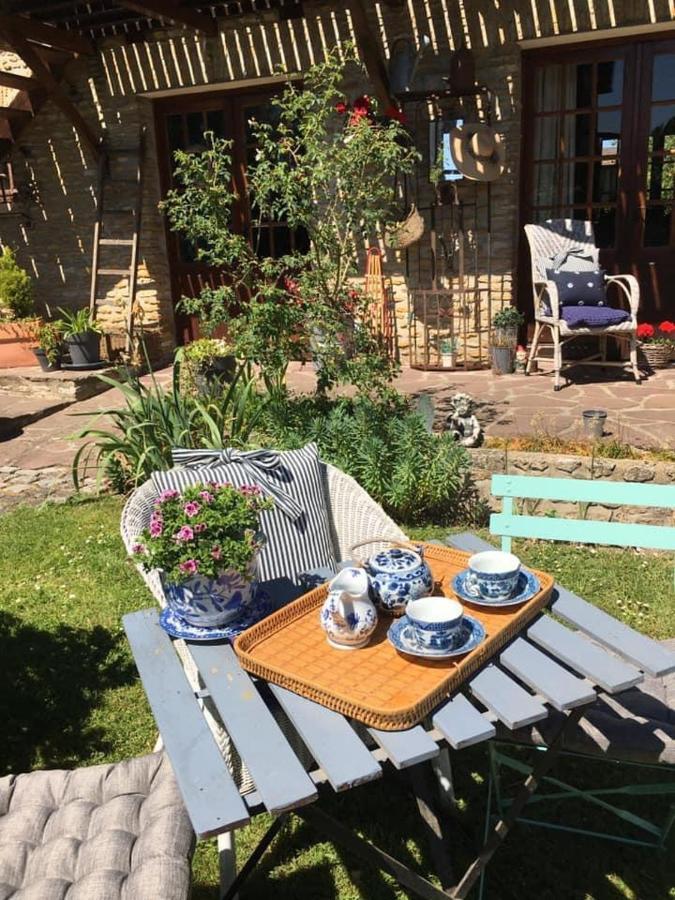 Au Fil De L'Eau & Gite "Le Jardin Du Moulin" Fourges Eksteriør bilde
