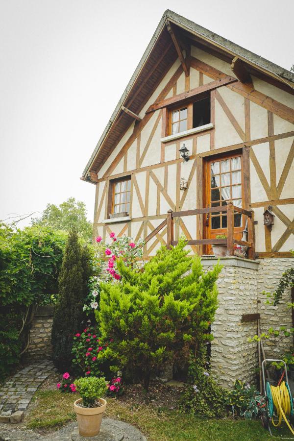 Au Fil De L'Eau & Gite "Le Jardin Du Moulin" Fourges Eksteriør bilde